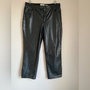 Abercrombie and fitch vegan leather 90s straight ultra high rise size 18